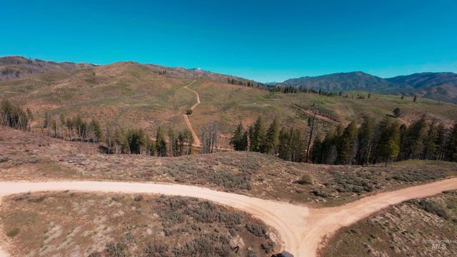 LOT 9C W Fircrest Dr, Pine, ID 83647