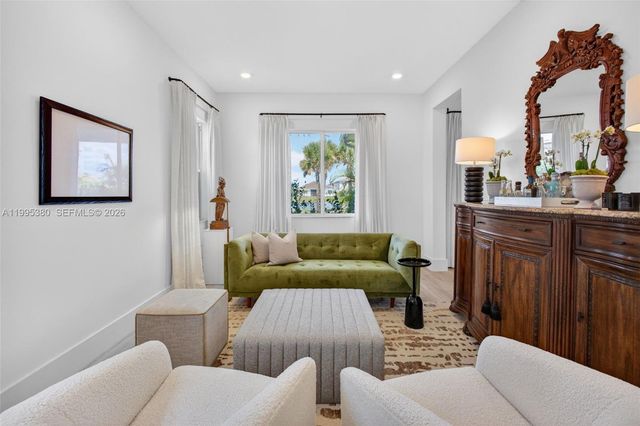 12249 Waterstone Circle, Palm Beach Gardens, FL 33412