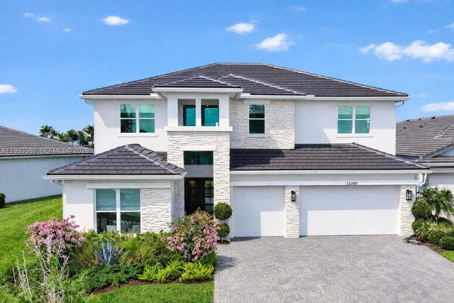 12249 Waterstone Circle, Palm Beach Gardens, FL 33412