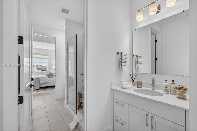 12249 Waterstone Circle, Palm Beach Gardens, FL 33412