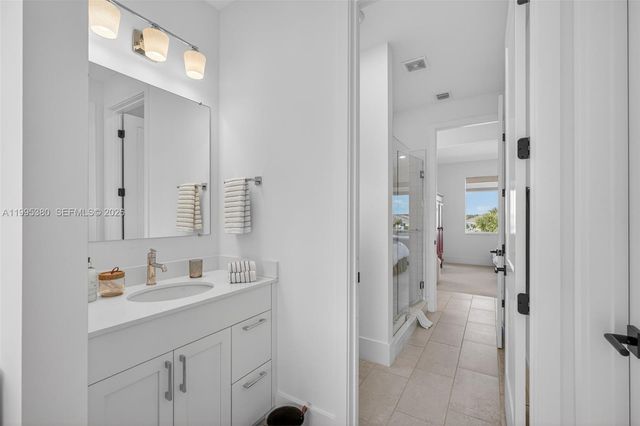 12249 Waterstone Circle, Palm Beach Gardens, FL 33412