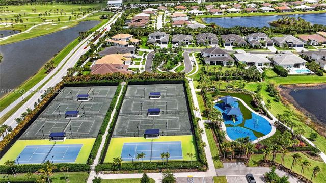 12249 Waterstone Circle, Palm Beach Gardens, FL 33412