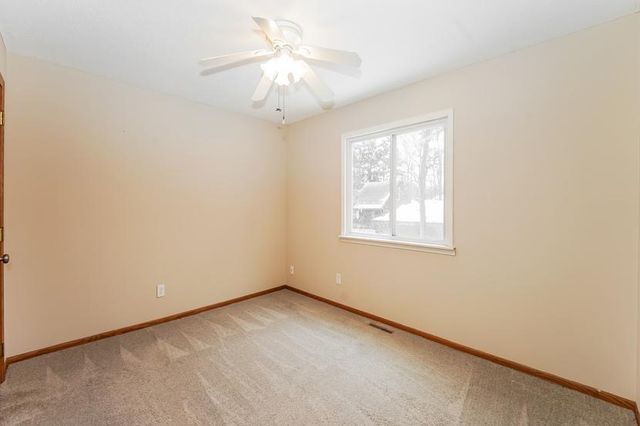 1509 80th Avenue N, Brooklyn Park, MN 55444