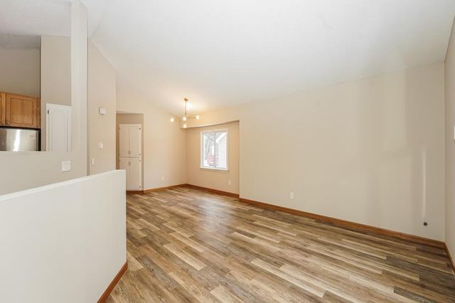 1509 80th Avenue N, Brooklyn Park, MN 55444