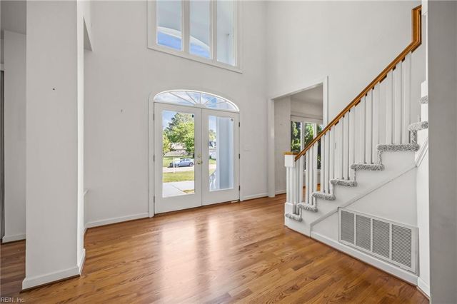 1793 Templeton LN, Virginia Beach, VA 23454