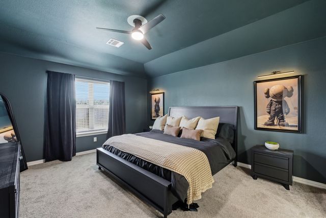 6204 Thunderwing Drive, Fort Worth, TX 76179