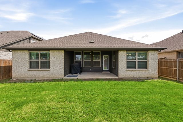 6204 Thunderwing Drive, Fort Worth, TX 76179