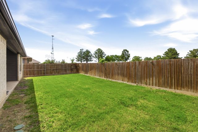 6204 Thunderwing Drive, Fort Worth, TX 76179