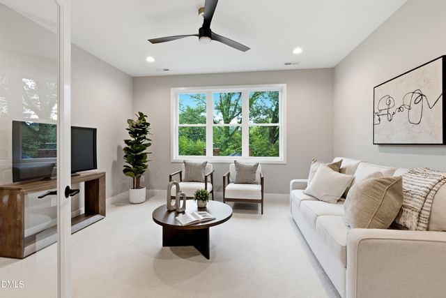 1809 Bennett Street, Raleigh, NC 27604