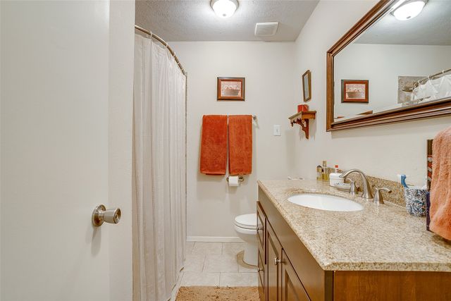 721 NW Wood Street, Burleson, TX 76028