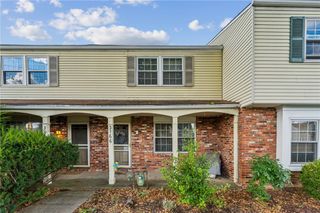 3166 Ridge Rd, South Park, PA 15129