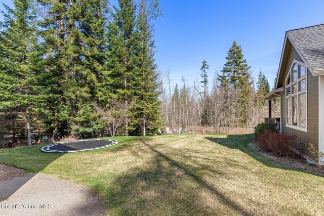 12155 N Pebble Creek Dr, Hayden, ID 83835