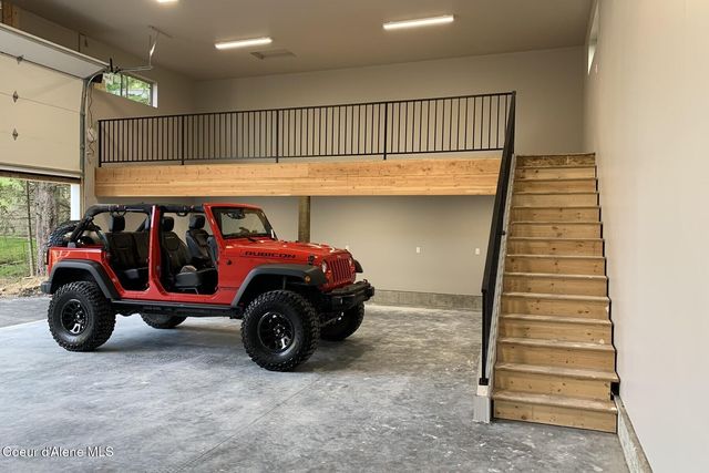 12155 N Pebble Creek Dr, Hayden, ID 83835