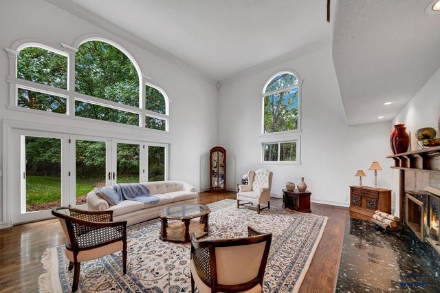 3921 CROCUS LN, Rapid City, SD 57702