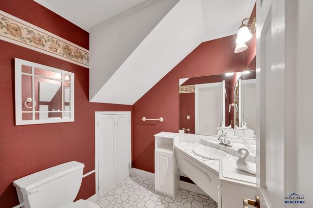 3921 CROCUS LN, Rapid City, SD 57702