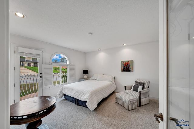 3921 CROCUS LN, Rapid City, SD 57702