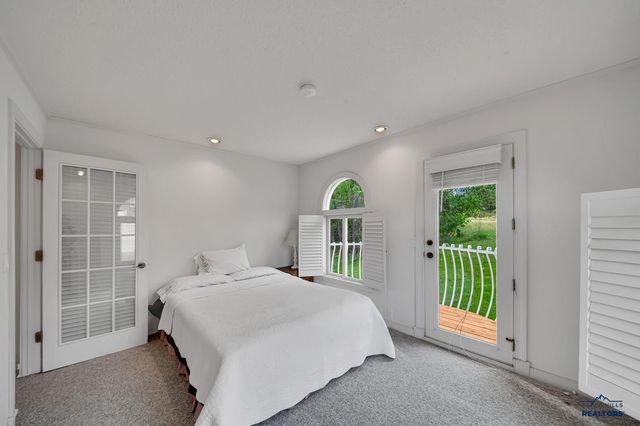 3921 CROCUS LN, Rapid City, SD 57702