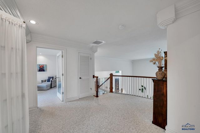 3921 CROCUS LN, Rapid City, SD 57702