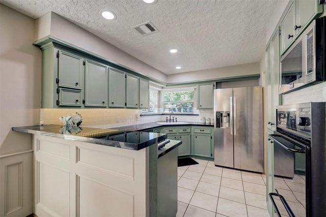 3611 Braewin Court, Houston, TX 77068