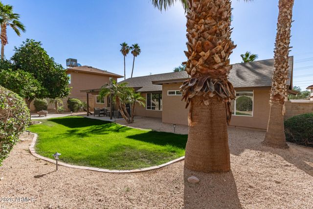 10868 E BECKER Lane, Scottsdale, AZ 85259