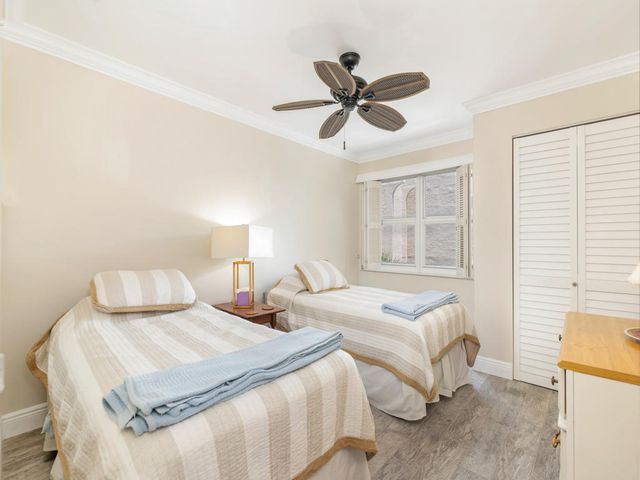3520 S Ocean Boulevard H404, South Palm Beach, FL 33480