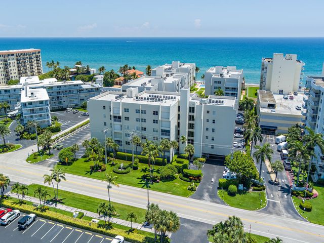 3520 S Ocean Boulevard H404, South Palm Beach, FL 33480
