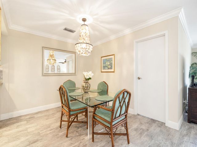 3520 S Ocean Boulevard H404, South Palm Beach, FL 33480