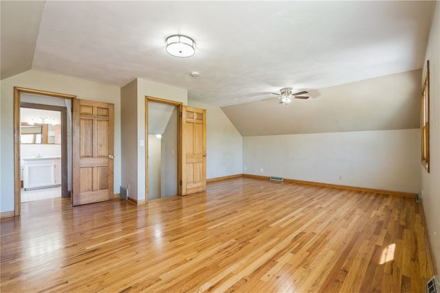 615 34th Street NE, Cedar Rapids, IA 52402