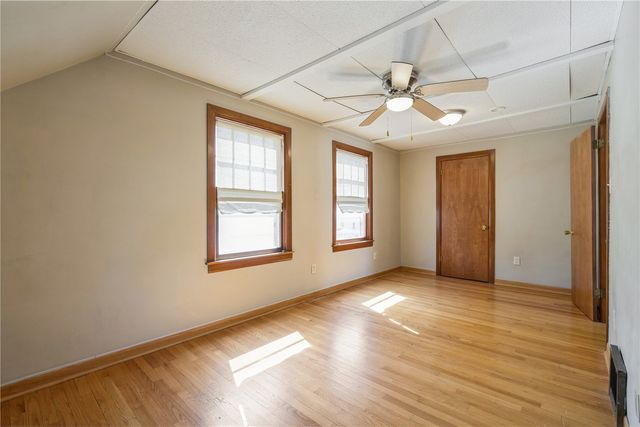 615 34th Street NE, Cedar Rapids, IA 52402
