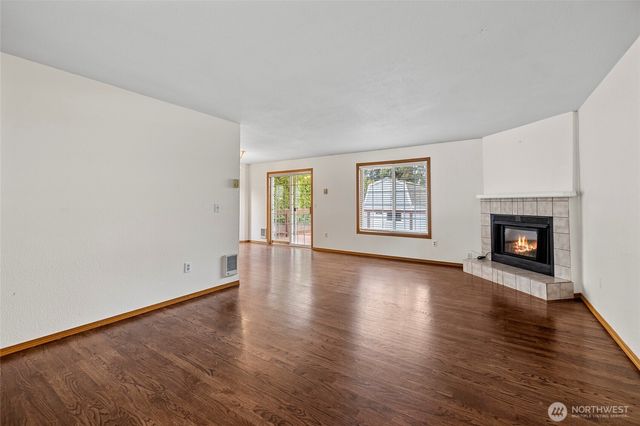 1861 Elhardt Street, Camano Island, WA 98282