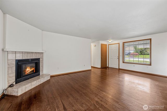 1861 Elhardt Street, Camano Island, WA 98282