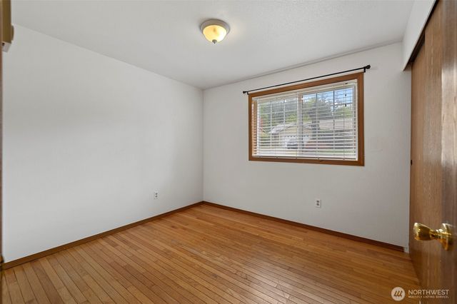 1861 Elhardt Street, Camano Island, WA 98282