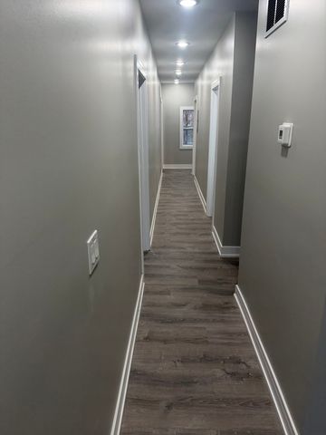 1311 E 71st Place, Chicago, IL 60619