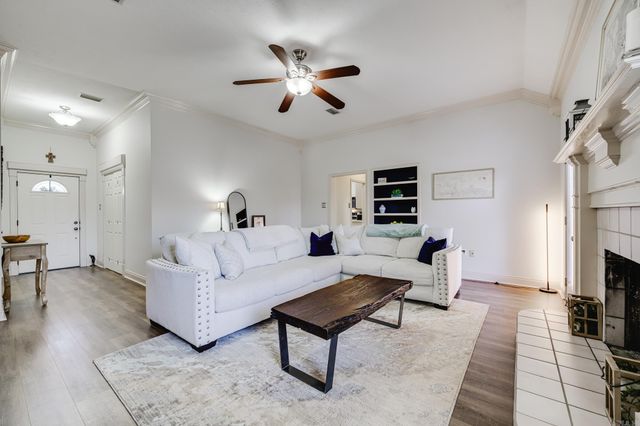 1660 Chicot Drive, Conway, AR 72058