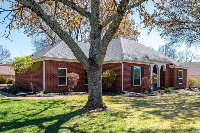 1660 Chicot Drive, Conway, AR 72058