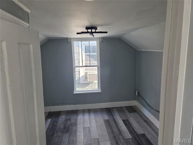6474 Dale Avenue, St Louis, MO 63139