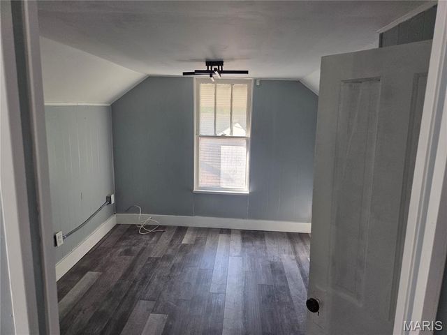 6474 Dale Avenue, St Louis, MO 63139