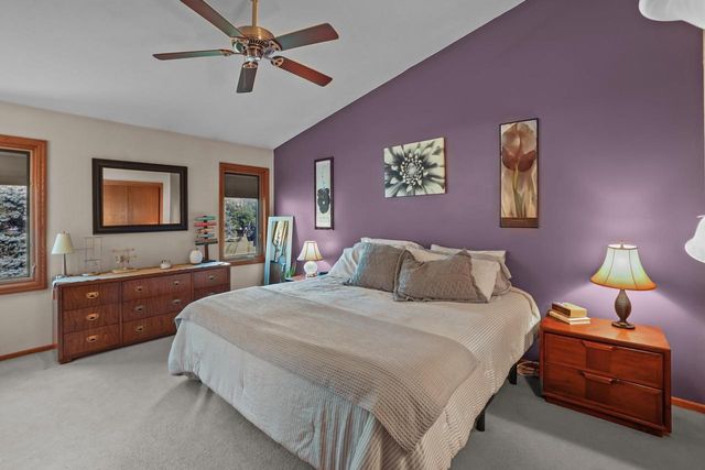 N77W15736 Crossway DRIVE, Menomonee Falls, WI 53051