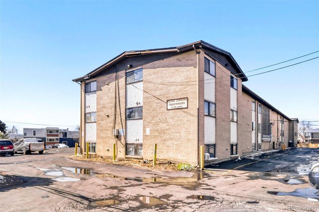 875 S Quebec Street 4, Denver, CO 80247