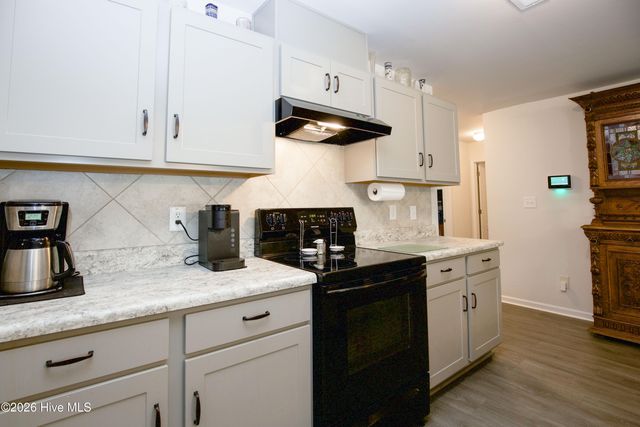 213 Walters Run Drive, Raeford, NC 28376