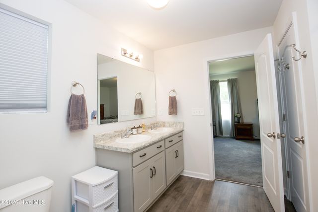 213 Walters Run Drive, Raeford, NC 28376