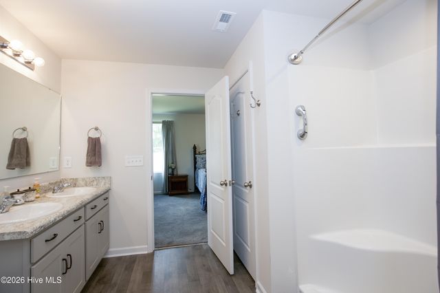 213 Walters Run Drive, Raeford, NC 28376