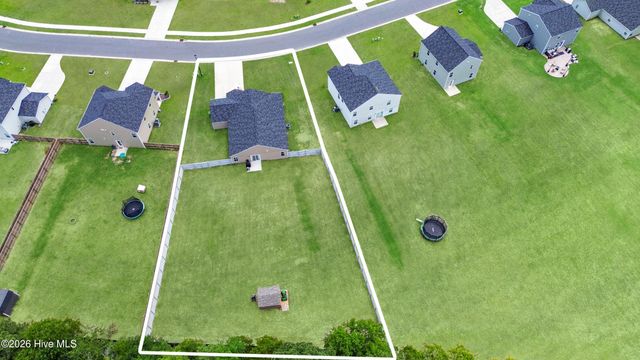213 Walters Run Drive, Raeford, NC 28376