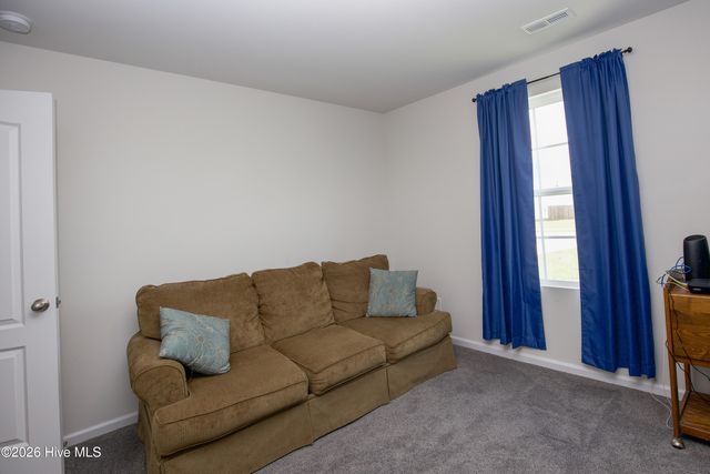 213 Walters Run Drive, Raeford, NC 28376