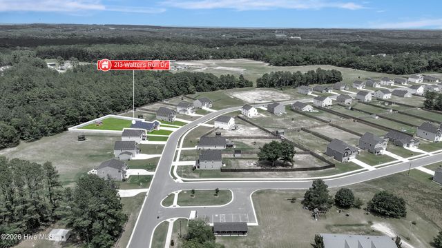213 Walters Run Drive, Raeford, NC 28376