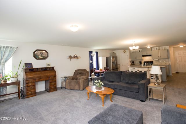 213 Walters Run Drive, Raeford, NC 28376