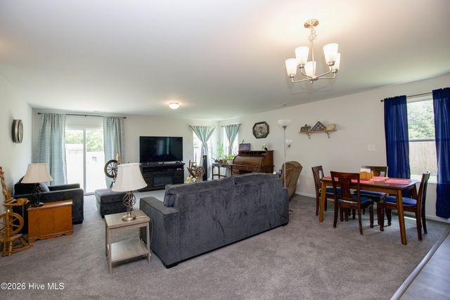 213 Walters Run Drive, Raeford, NC 28376