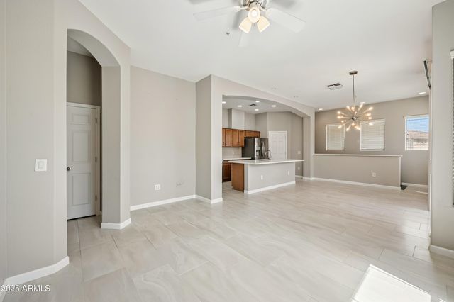 42424 N GAVILAN PEAK Parkway 7206, Anthem, AZ 85086