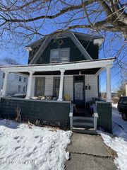 255 Stow Avenue, Troy, NY 12180