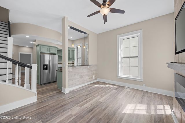 1037 S 4th St APT 2, Louisville, KY 40203
